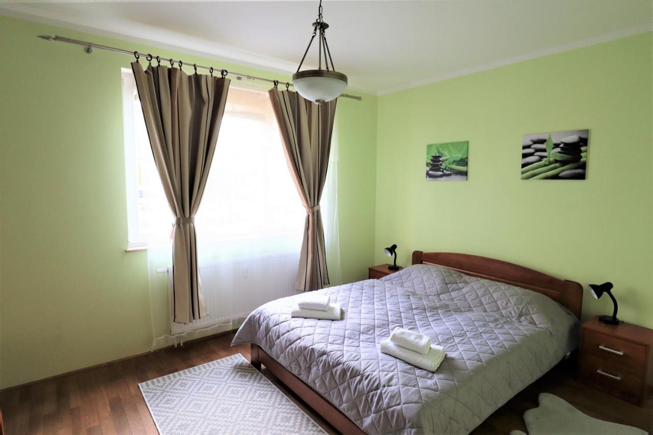 Apartment Fox Karlovy Vary Luaran gambar